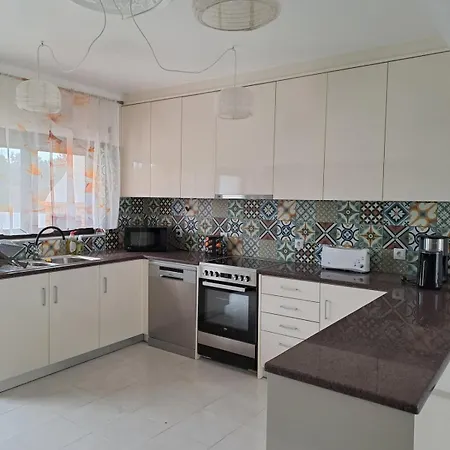 Casa Das Ferias * 몬트레알